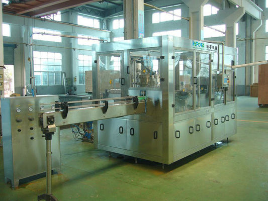 Canned Carbonated Drink Rotary Filling Machine , Drinking Water Filling Production Line for PET bottle